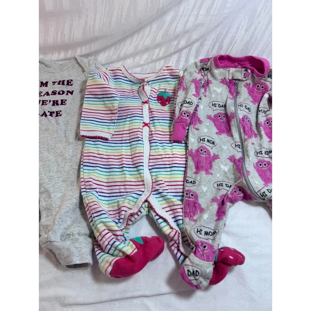 Carter's & The Children's Place Baby‎ Girl Sleepers Bodysuit Bundle 0-3M 4pc